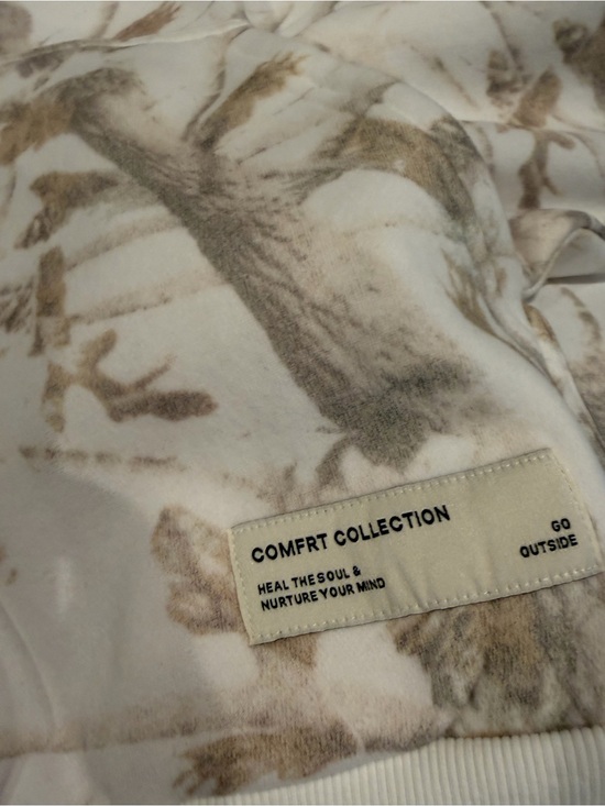 Comfrt Other - Comfort Collection Men’s Cream & Brown Pullover Sweatshirt